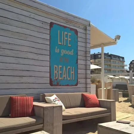 Apartment Studio @the Beach De Haan